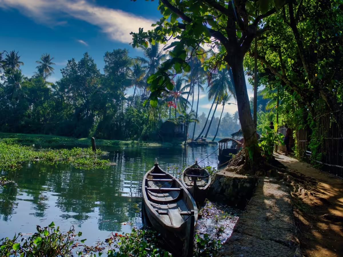 Kerala backwaters tourism India